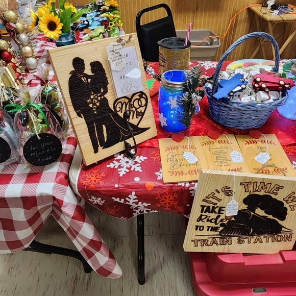 Like this to be notified when we go Live! Adding new items all the time! - Picture 3 of 9